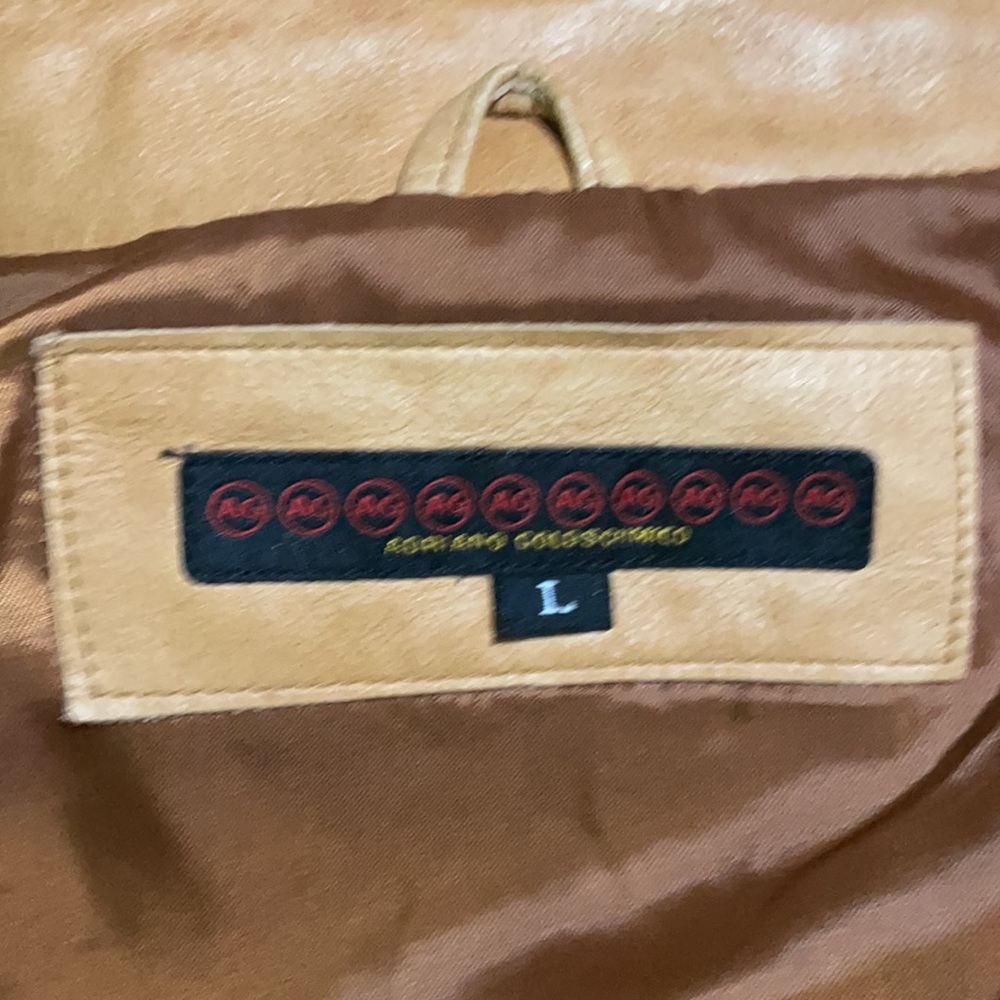 100% Lightweight Lined Leather Jacket - image 4